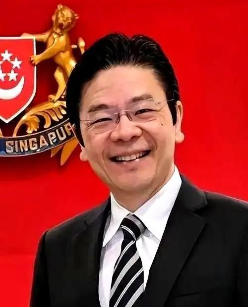 老美彻底懵了！一向在大国之间玩平衡、向来八面玲珑的新加坡，这次居然当着全世界的面