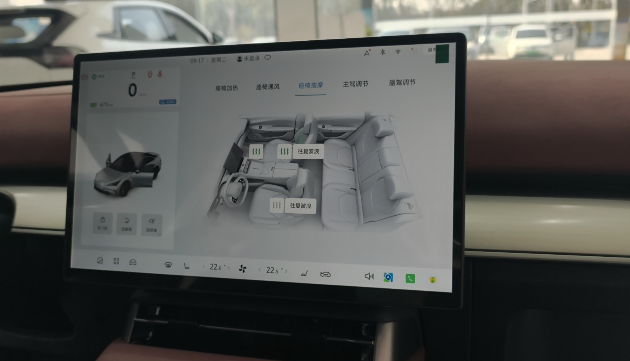 作为极狐老车主，试驾极狐全新阿尔法S5后，最直观的感受是它在智能化与舒适性上的全