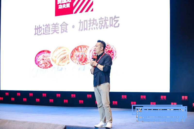 西贝现在这种情况，老板贾国龙要付99%的责任，罗永浩提了一嘴预制菜，他自己就炸了
