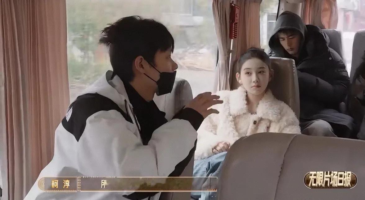 柯淳瞎说什么大实话，你是拉仇恨的吧。人家长剧演员都是提前背台词，提前