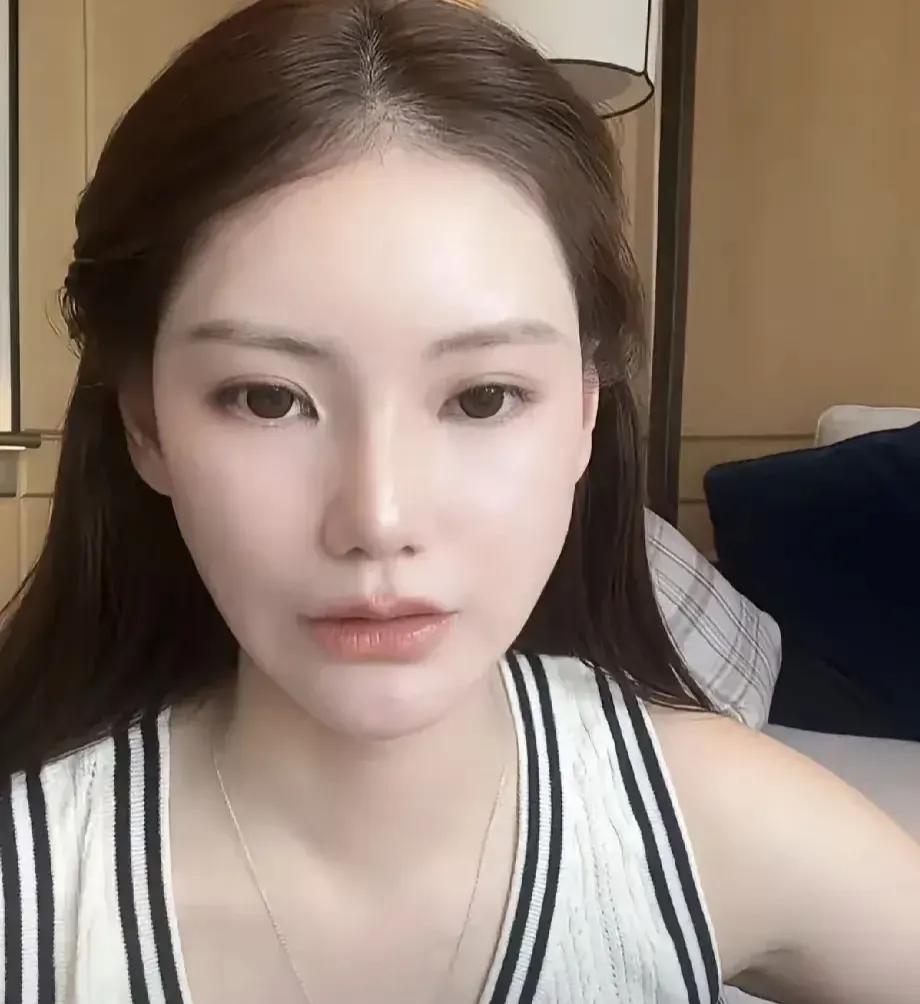 玥儿和霖儿加拿大旅游，马筱梅回答网友疑问，被指太拿自己当回事最近刷到马筱梅带玥