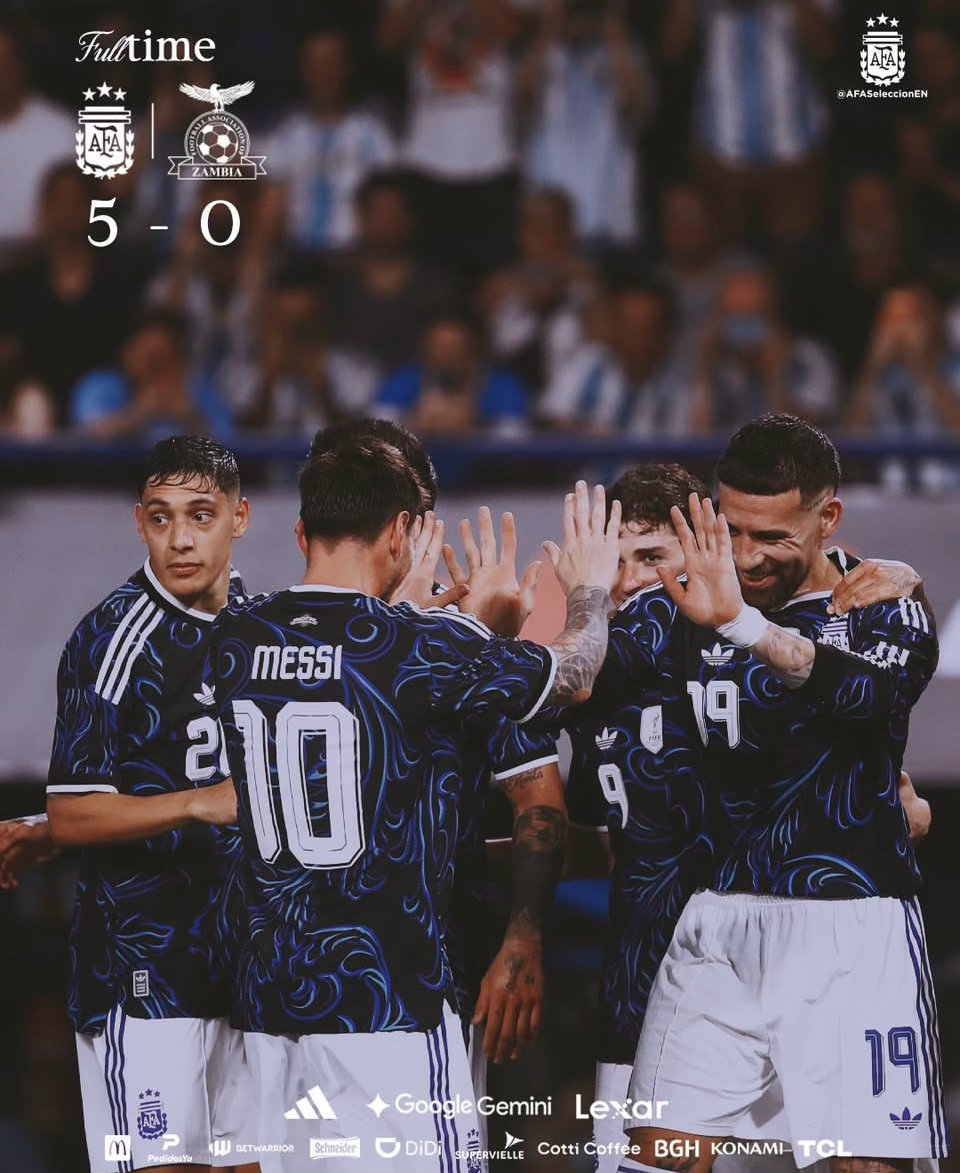 Ole赛后评分🔥阿根廷5比0赞比亚9分：梅西8分：帕雷德斯7.5分：库蒂罗梅