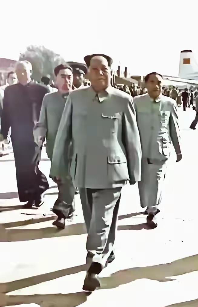 全网怒斥的“小人”，真面目该被彻底揭穿近来全网都在骂“小人”，这个“小人”
