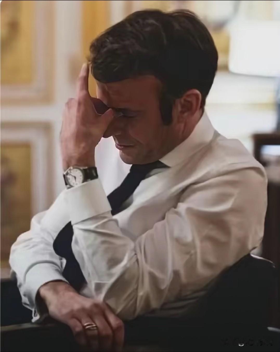 普京拍着胸脯保证，俄罗斯绝不会侵犯欧洲，如果不相信，可以签署书面文件予以确认。