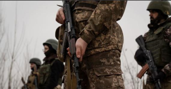 🌞泽连斯基下定决心要以武服俄？很多人认为乌克兰已经没有多少兵力了？错了！乌