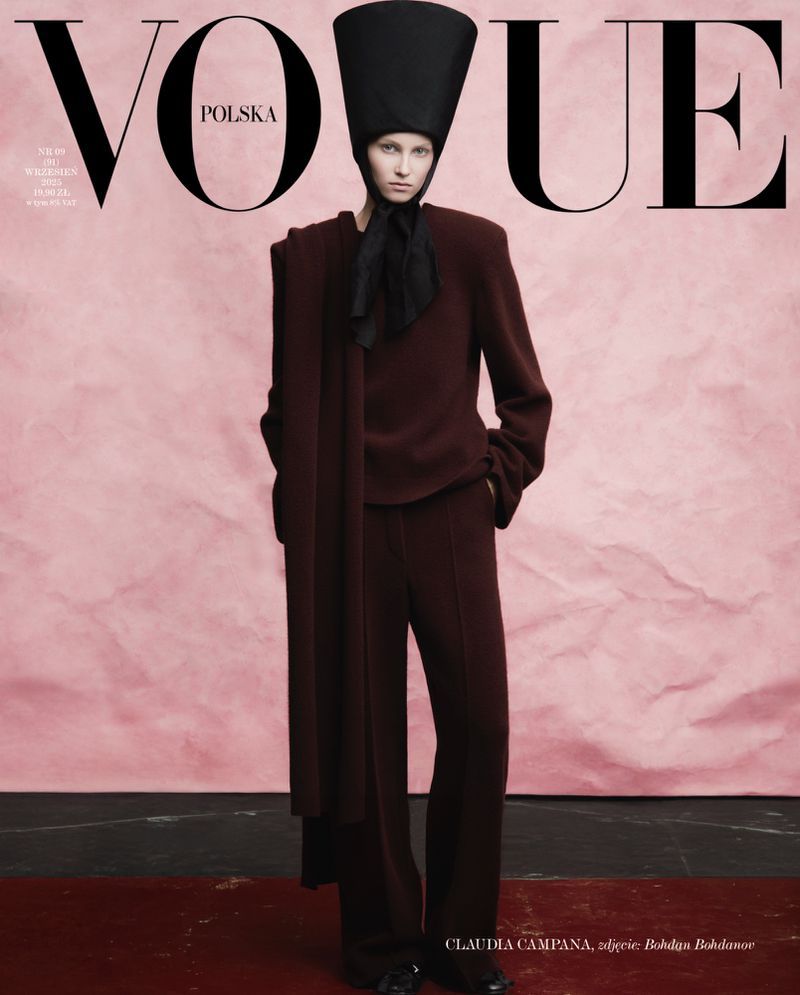 模特ClaudiaCampana登上波兰版《VOGUE》2025年9月刊封面，