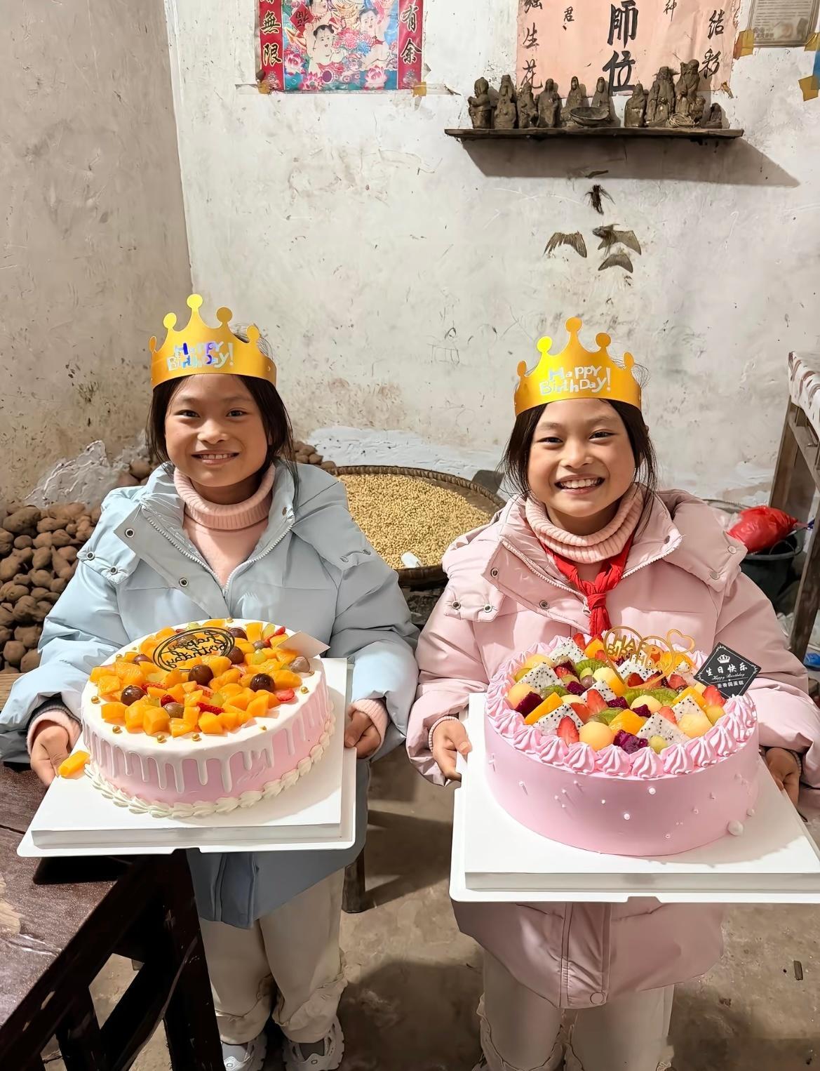 不需要很多很多钱，但需要很多很多爱。