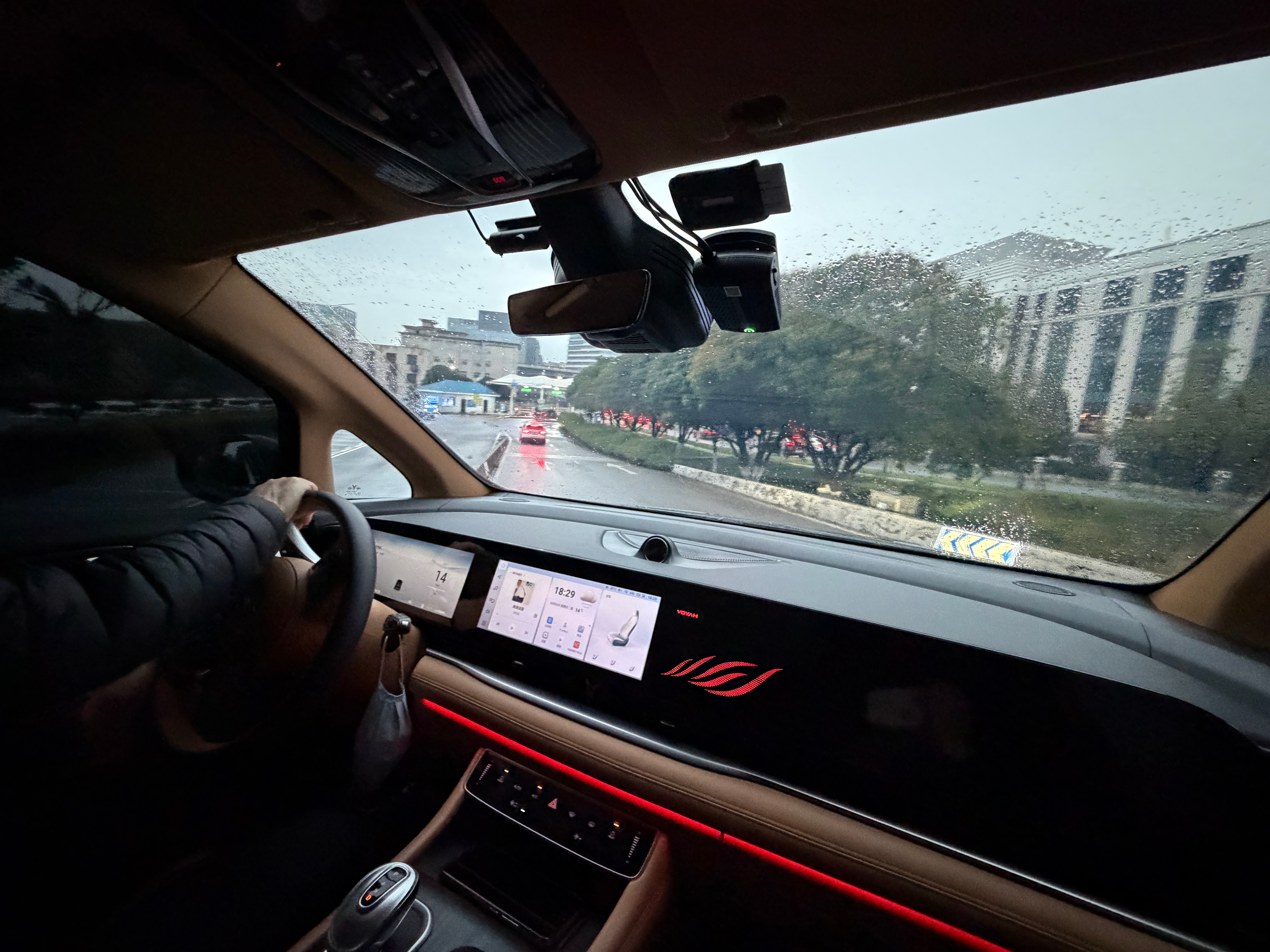 落地长沙，居然这么冷？据说未来90天有82天都下雨长沙·长沙黄花国际机场