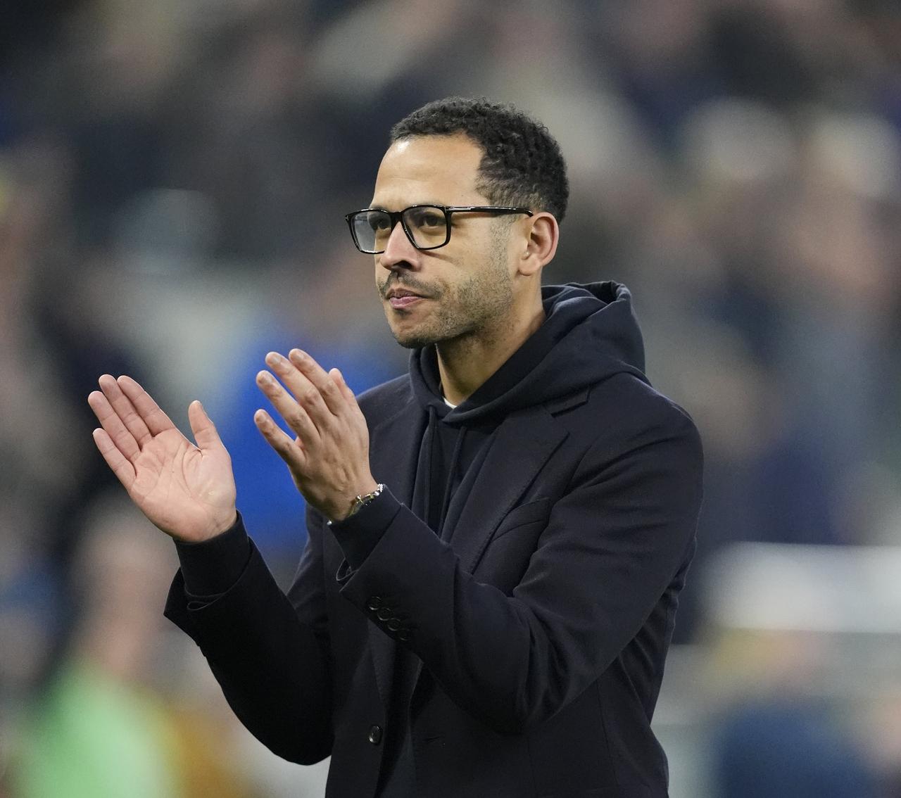 下课倒计时？罗马诺：切尔西高层正在召开会议决定罗塞尼尔的未来！切尔西