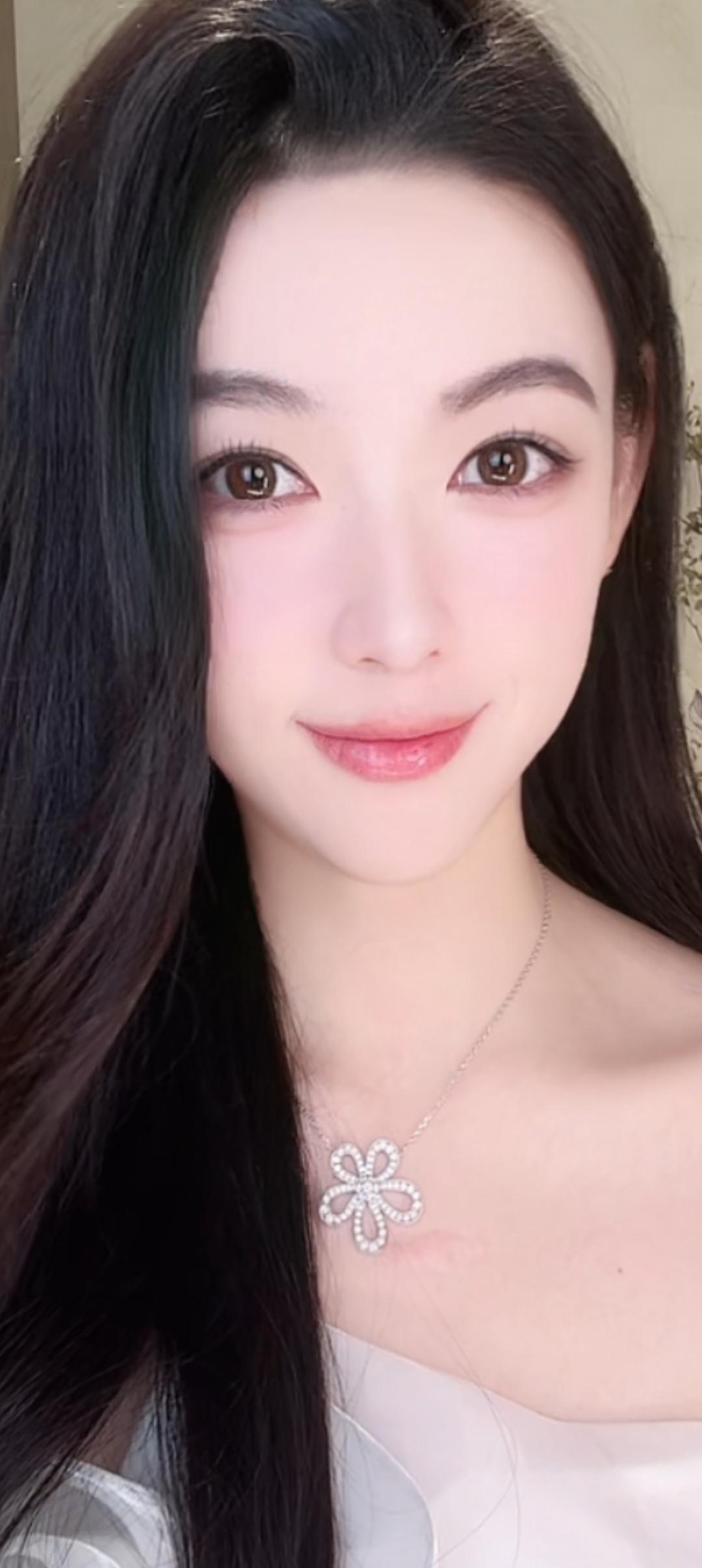 这位小姐姐好温柔啊！