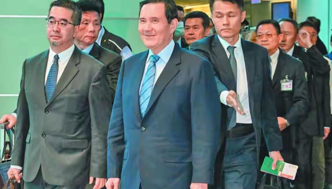 果然被邱毅说对了，萧旭岑袒露关系恶化始末：马英九想访陆，以为我在阻挡马英九和