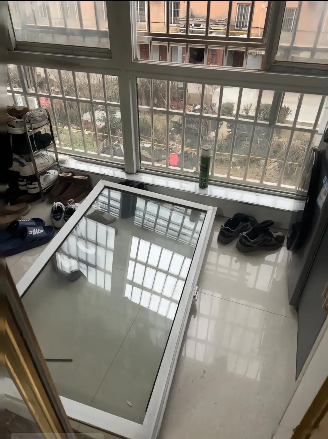 家里最没用的把最有用的弄坏了哈哈哈哈哈哈哈！！！