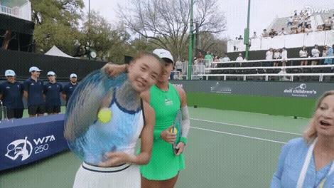 2024年的奥斯汀250赛，袁悦先后击败罗迪奥诺娃、汤森德、王雅繁、施米德洛娃以