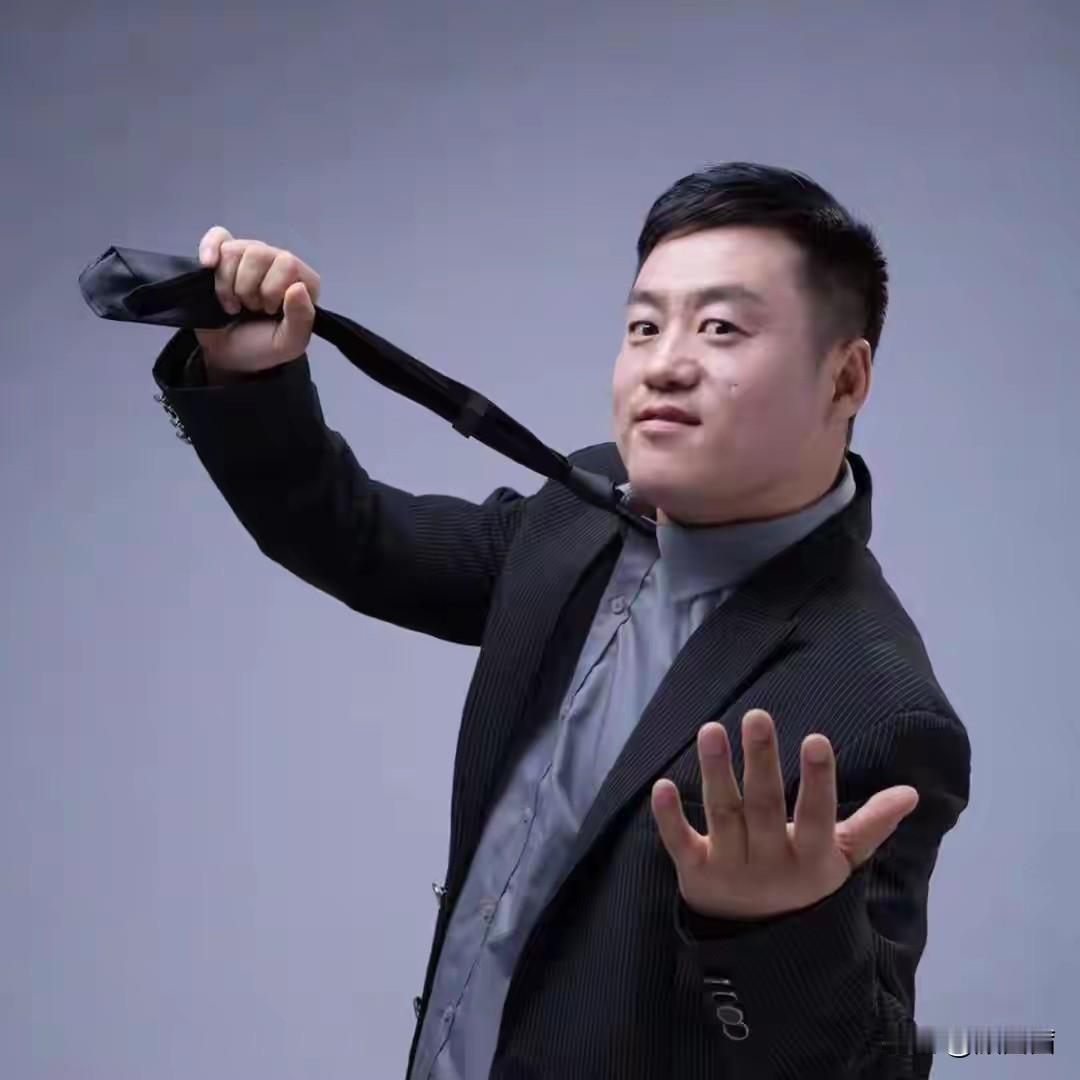 赵本山徒弟宋晓峰塌房？女儿被闺蜜曝三亚狂玩不掏钱，还骂亲爹？一直以憨厚形象