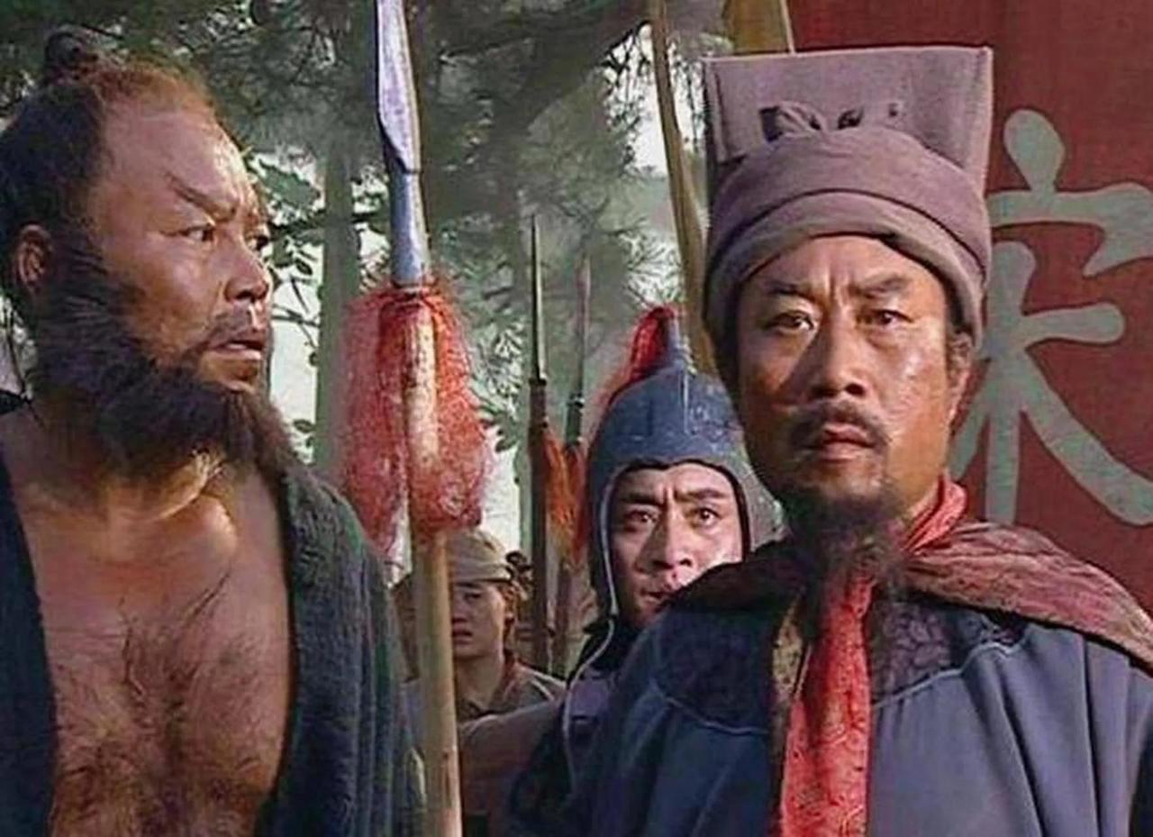 今日话题：李逵为何对宋江如此忠心？？？网友甲：其实大致意思就是钱（雪中送炭）