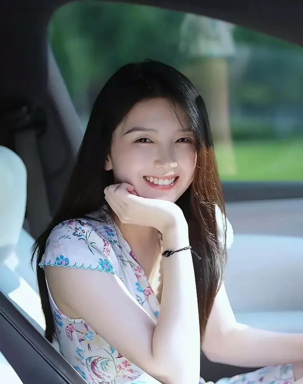 清纯美丽！