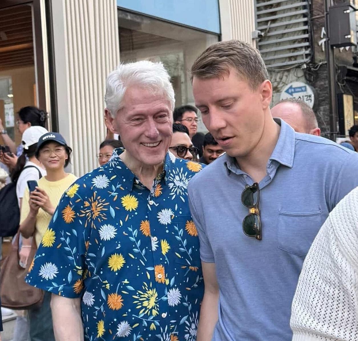 韩国大选已经进入白热化，而共同民主党总统候选人李在明可谓是春风得意，支持率排名第