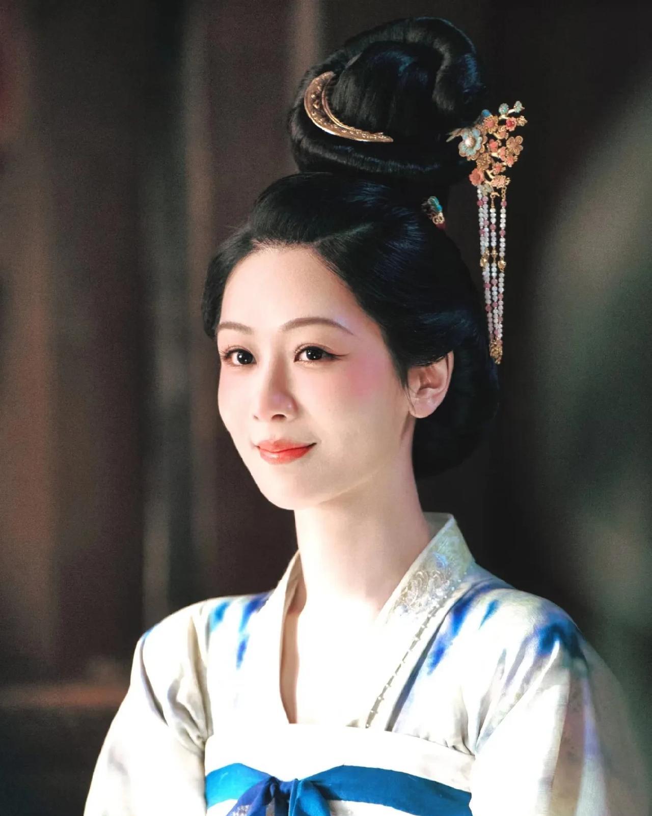 《锦绣芳华》大结局了，这个结局在意料之外，又在情理之中，整部剧的格局都很大