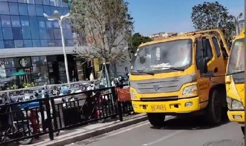 电瓶车困局上海没有过渡期，原有认证淘汰，新国标出台。雅迪，爱玛，新日等售车铺统