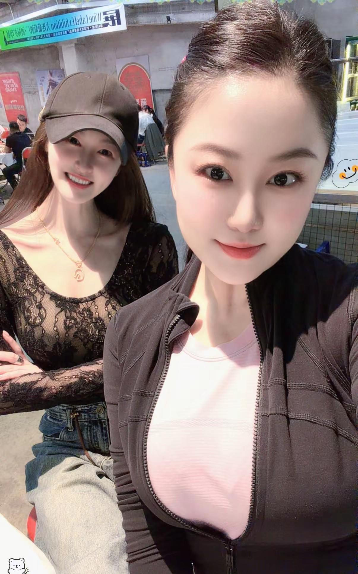 上一个小时追尾，车撞细碎，这一个小时追她，一天操不完的心。