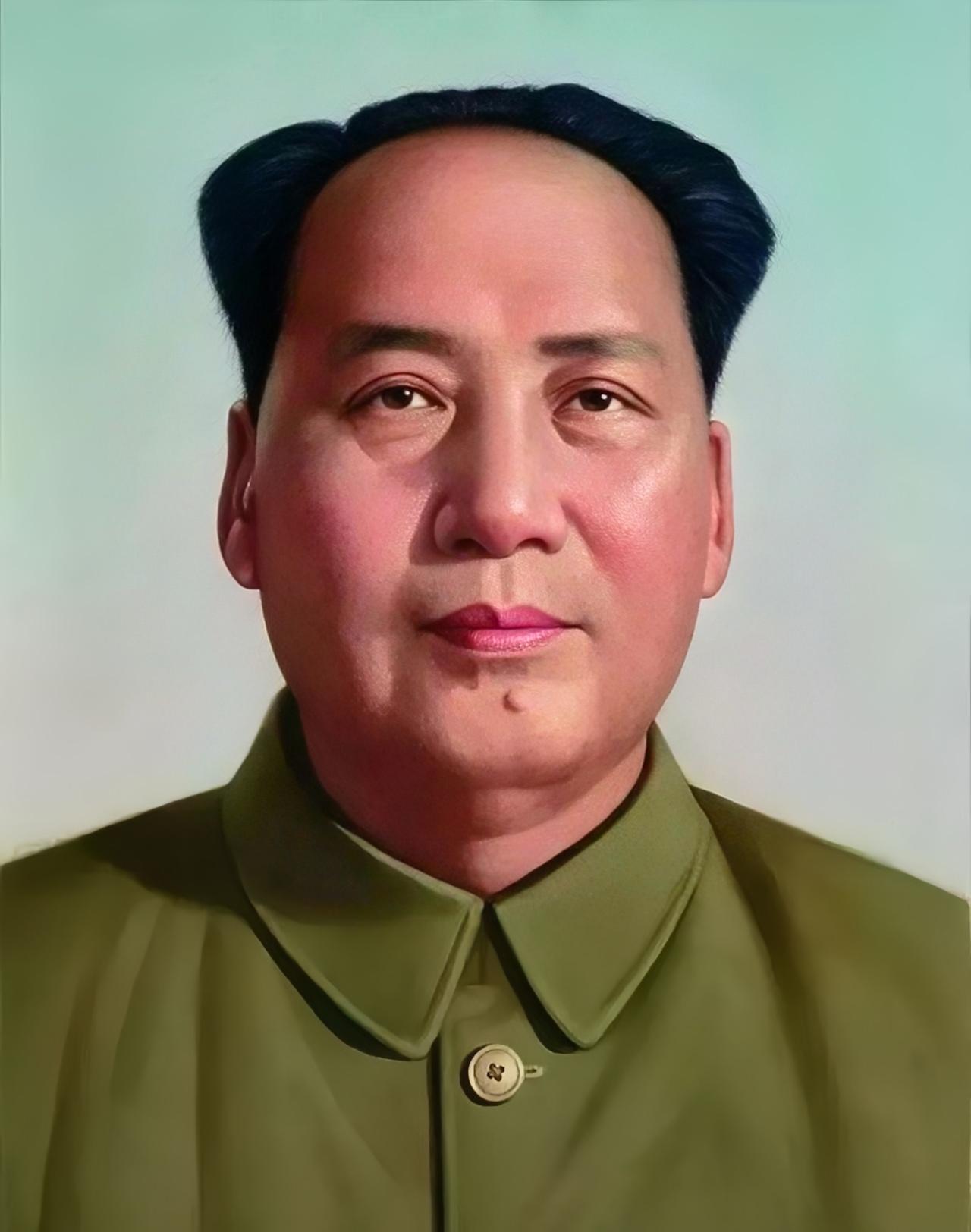 毛主席就是比一般人高明，他在中国革命和建设的各个阶段，都显示了自己的英明和正确。