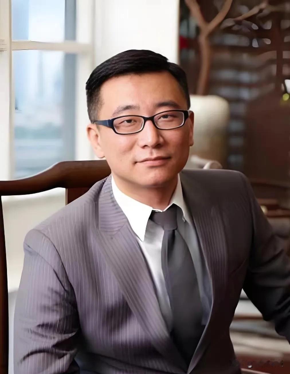 许垚被依法执行死刑的消息曝光后，不少网友唏嘘不已。出身西政、留洋深造的法学精英，