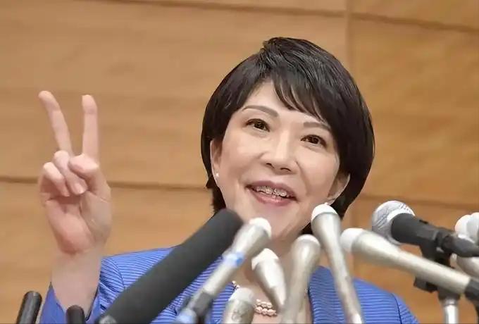 日本老百姓这回被坑惨了！他们做梦也没想到，高市政府精心炮制的反华政治秀，竟让国内