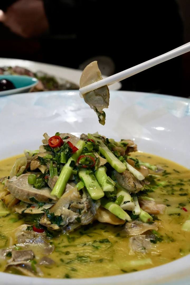 双浦泗乡, 铜鉴湖畔, 吃到了今年第一桌春鲜。