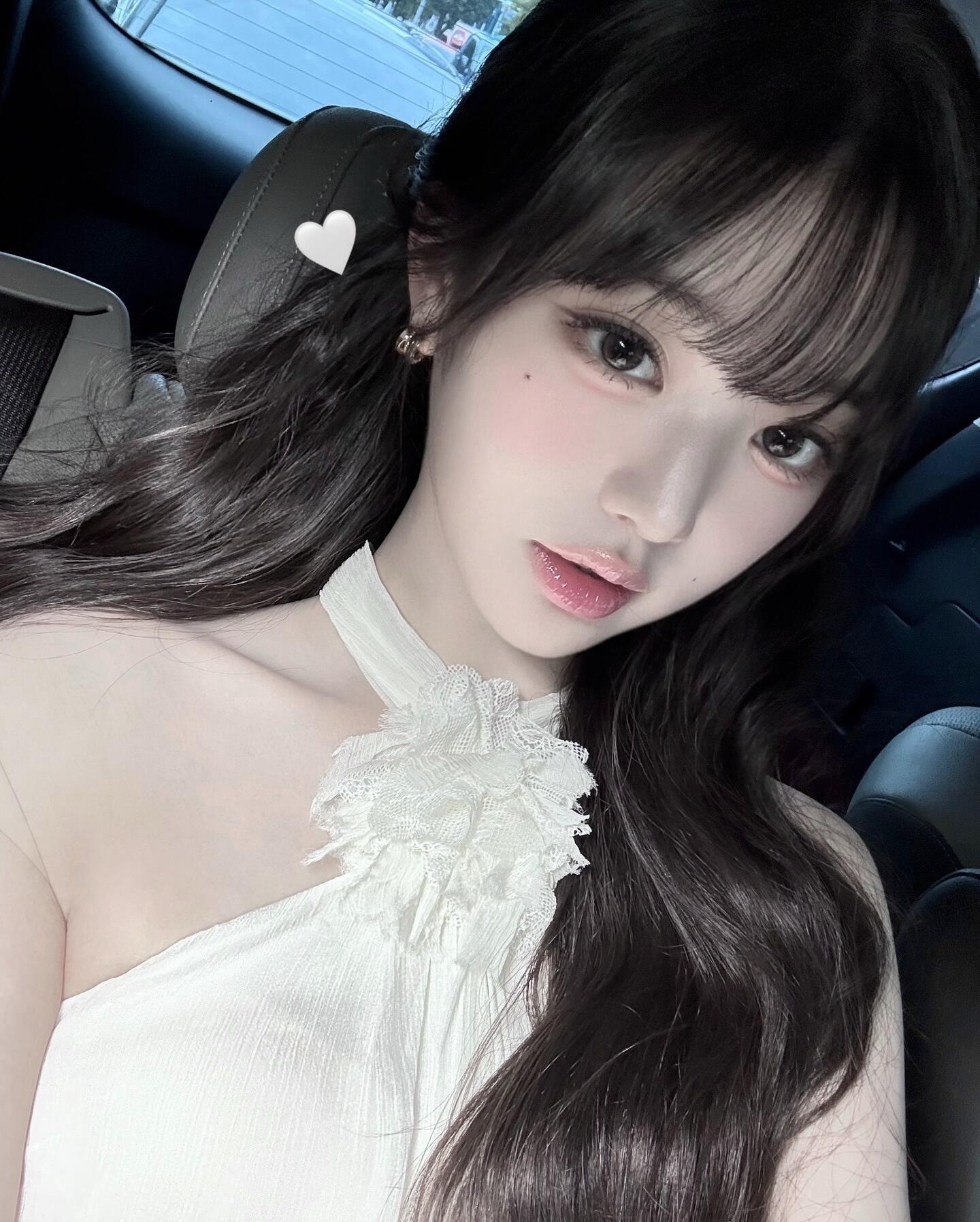 连眼珠子单看也美成了这样….🦉​​​