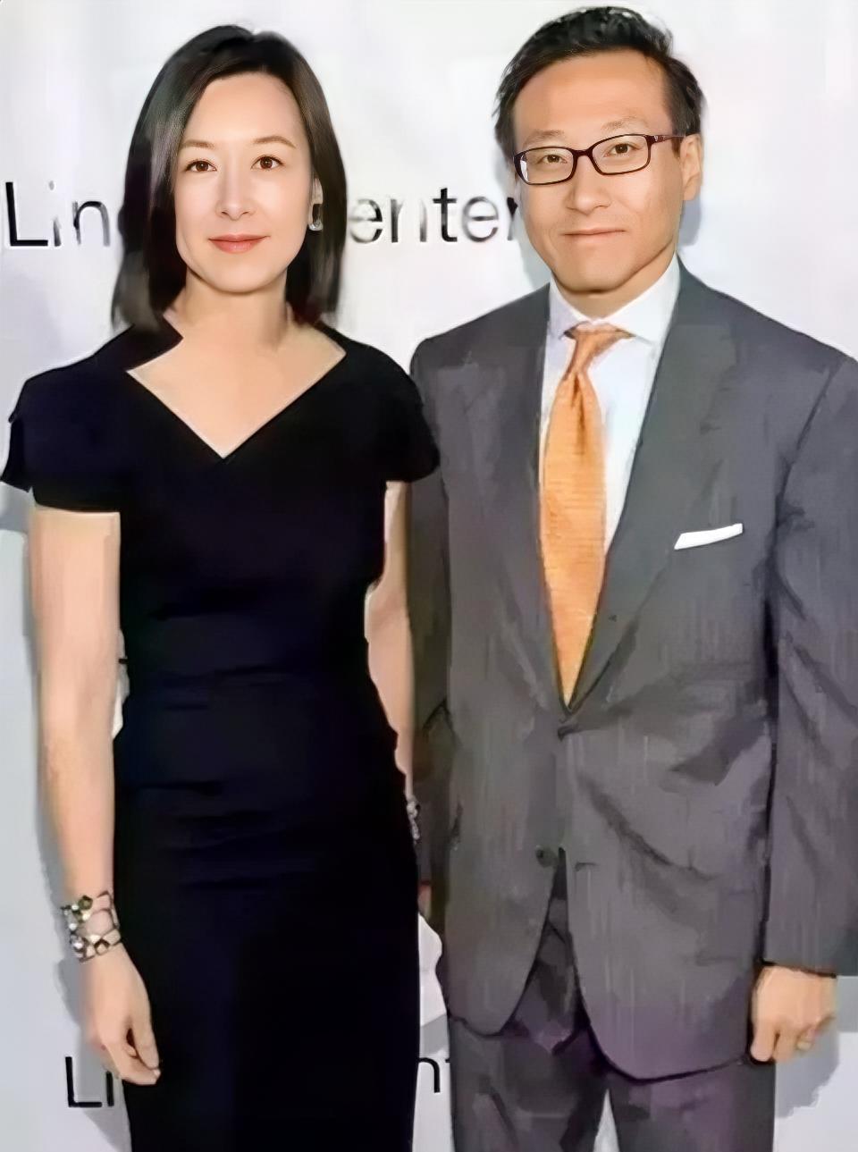 【婚姻剥离，商业依旧捆绑】阿里董事会主席蔡崇信与妻子吴明华官宣离婚，结束近