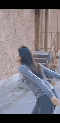 美女最后这一手，没十年苦功绝对练不出来！