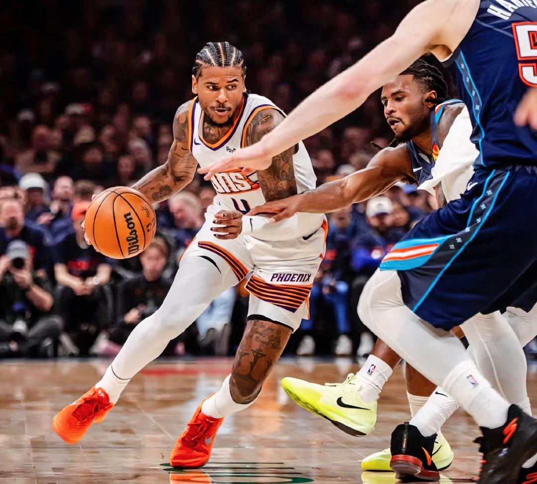 彻底崩盘！太阳再次惨败揪出最大罪人，23投8中狂送7次失误，他才是最大漏勺！