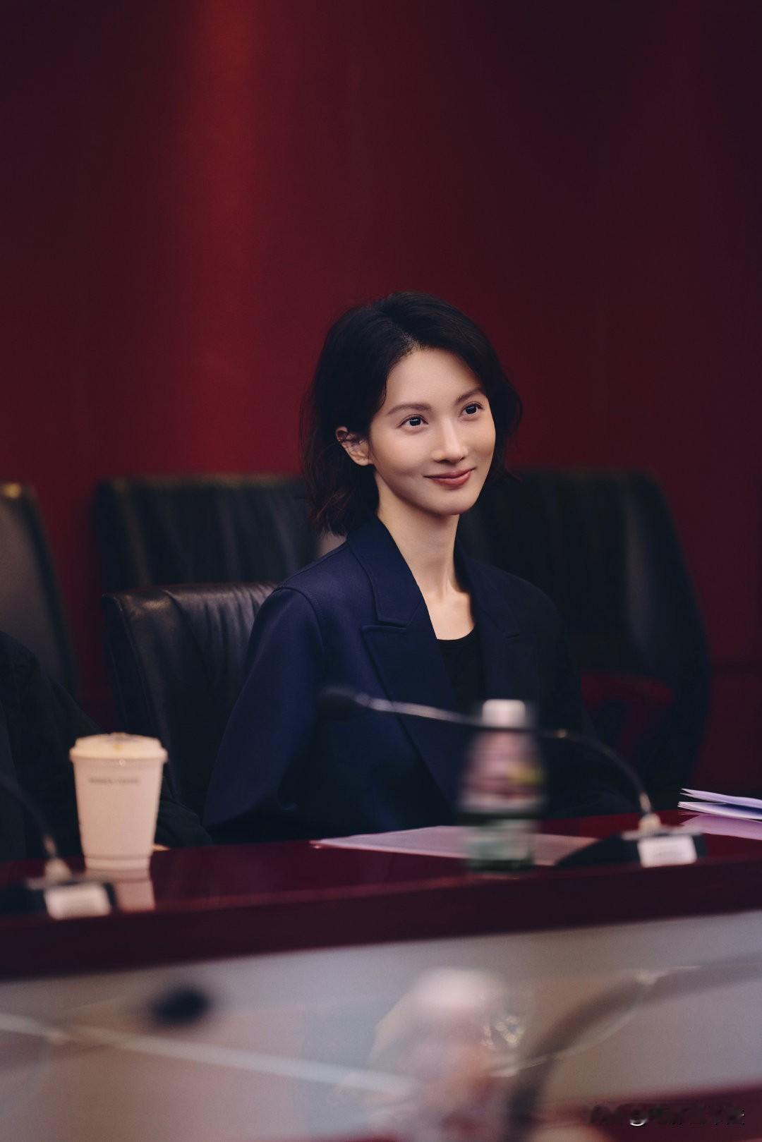 金晨事件通告出来了，没什么大问题，除非助理说顶包是共同行为，如果助理说只是她个人