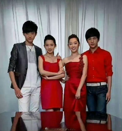 当年这四个小孩没想到多年后会这么火的吧