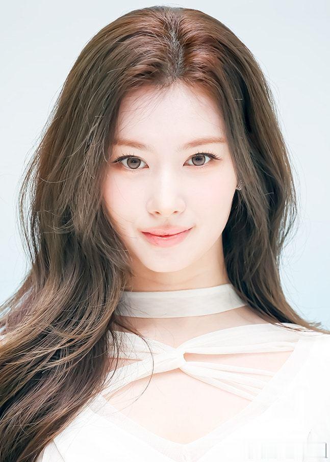 Sana×JoMalone清爽、透亮，凑崎纱夏很美的一上午～🤍