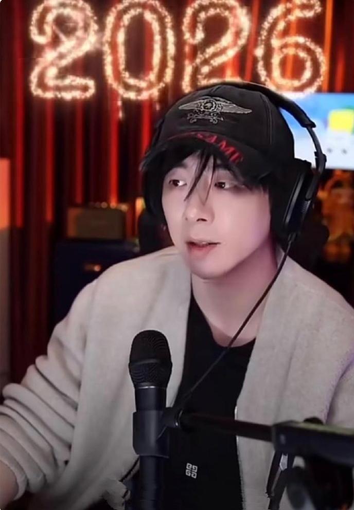 刘宇宁：逆风前行，打破“扑街”魔咒在影视圈，不少演员因作品接连失利而陷入困境