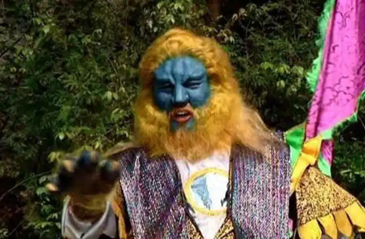 西游记中第一个大闹天宫的，其实不是孙悟空，而是一个菩萨的坐骑在《西游记》的神