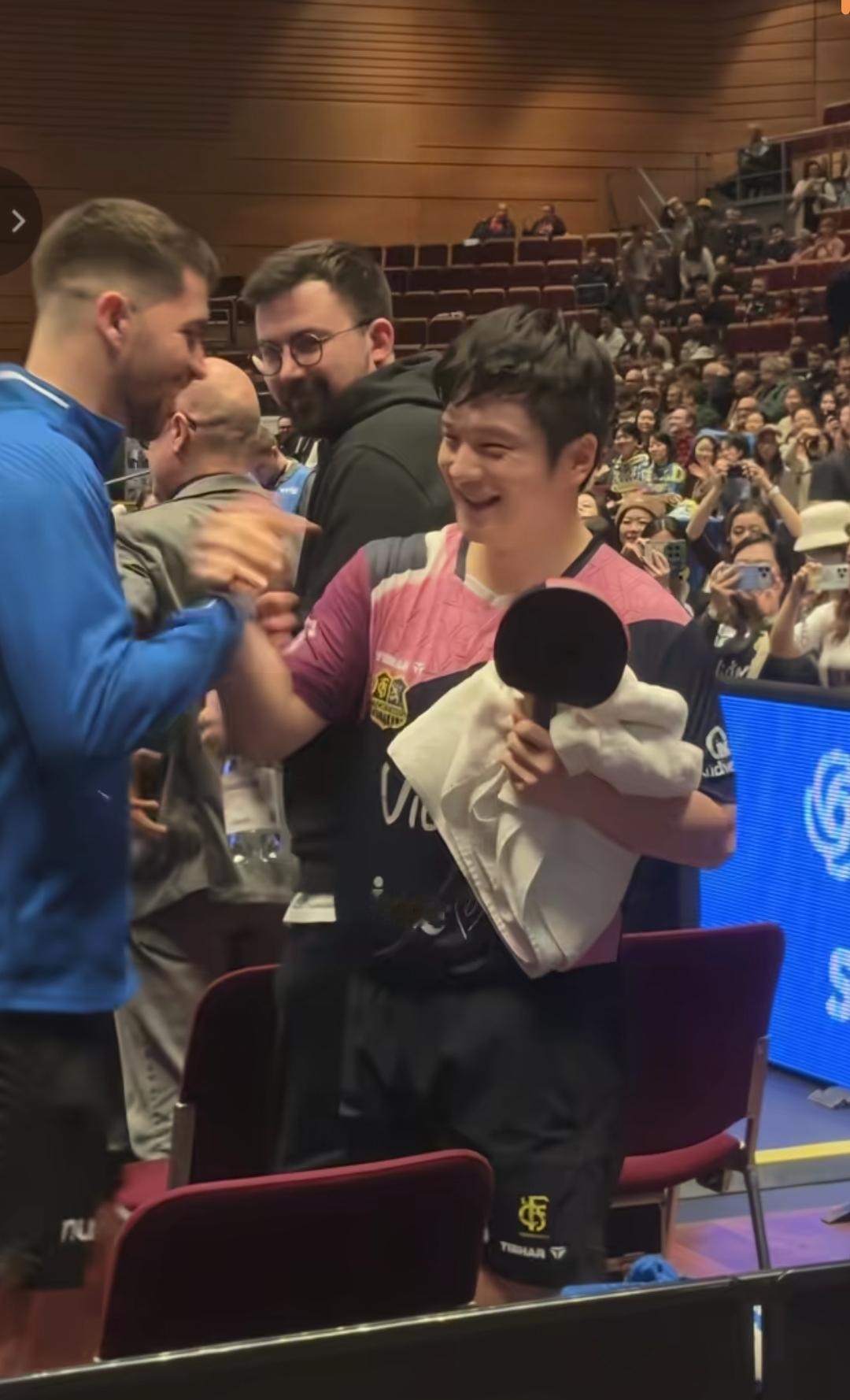 真正恐怖的，不是他坐了600多天世界第一的王座。而是他坐在上面，开始亲手拆解自