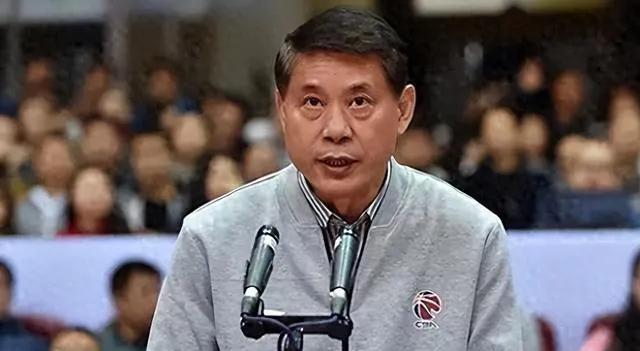 先祸害王治郅，在毁了姚明，他做了什么竟能让中国篮球倒退二十年。信兰成当政那会儿