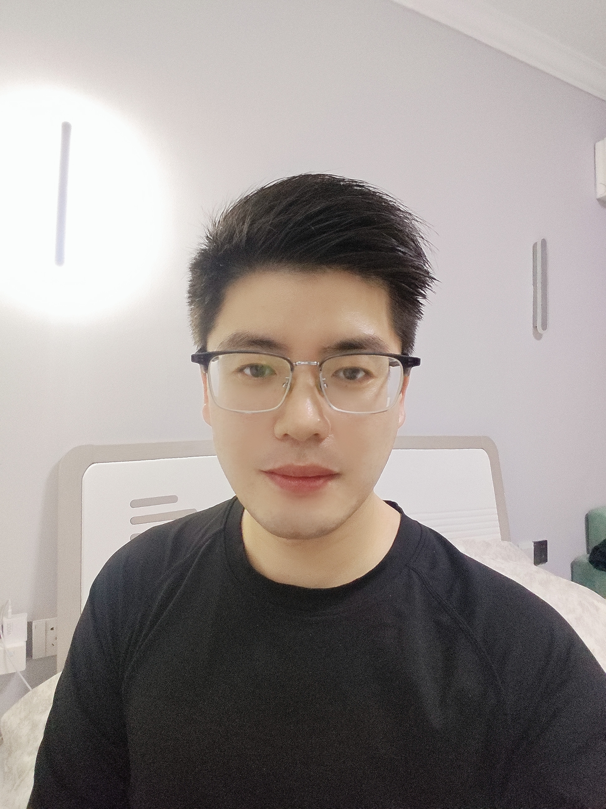 85年12月的牛，42岁未婚未育刚刷到一个结婚的视频一个97年的贵州小伙子今