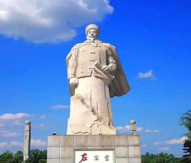 左宗棠做的第一件事，就让人大跌眼镜。大战在即，别人都是拼命扩充军队，他却开始裁军