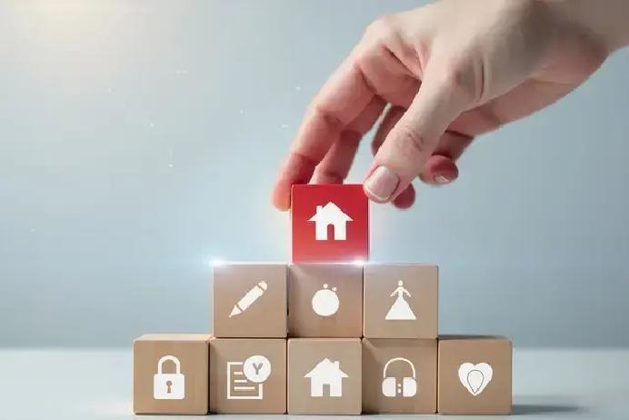 现在好多四十出头的职场人，突然间就被公司“优化”了，投简历投半天，回复寥寥无几。