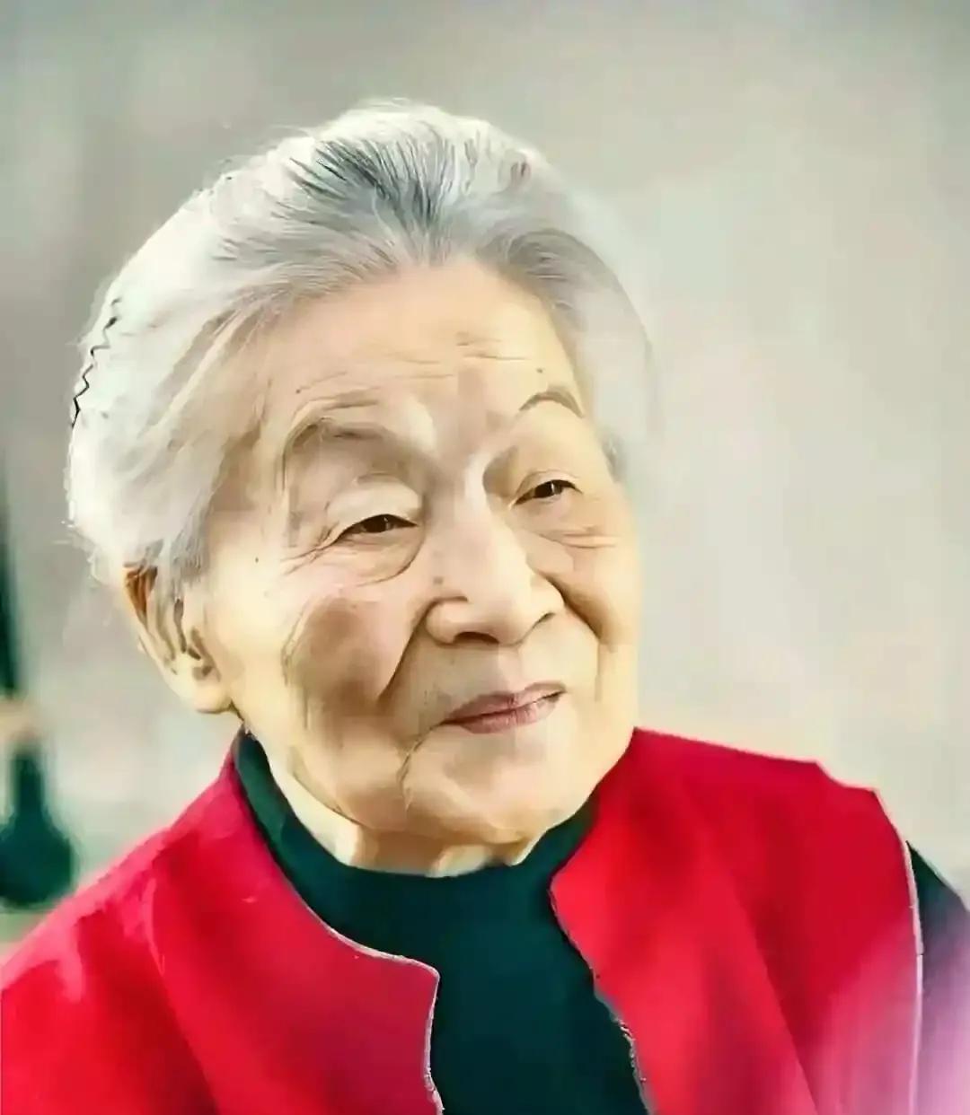 杨绛先生说：“与贫者结连理，你将承受他的无知、债务、困境，以及他家庭中的愚昧、懒