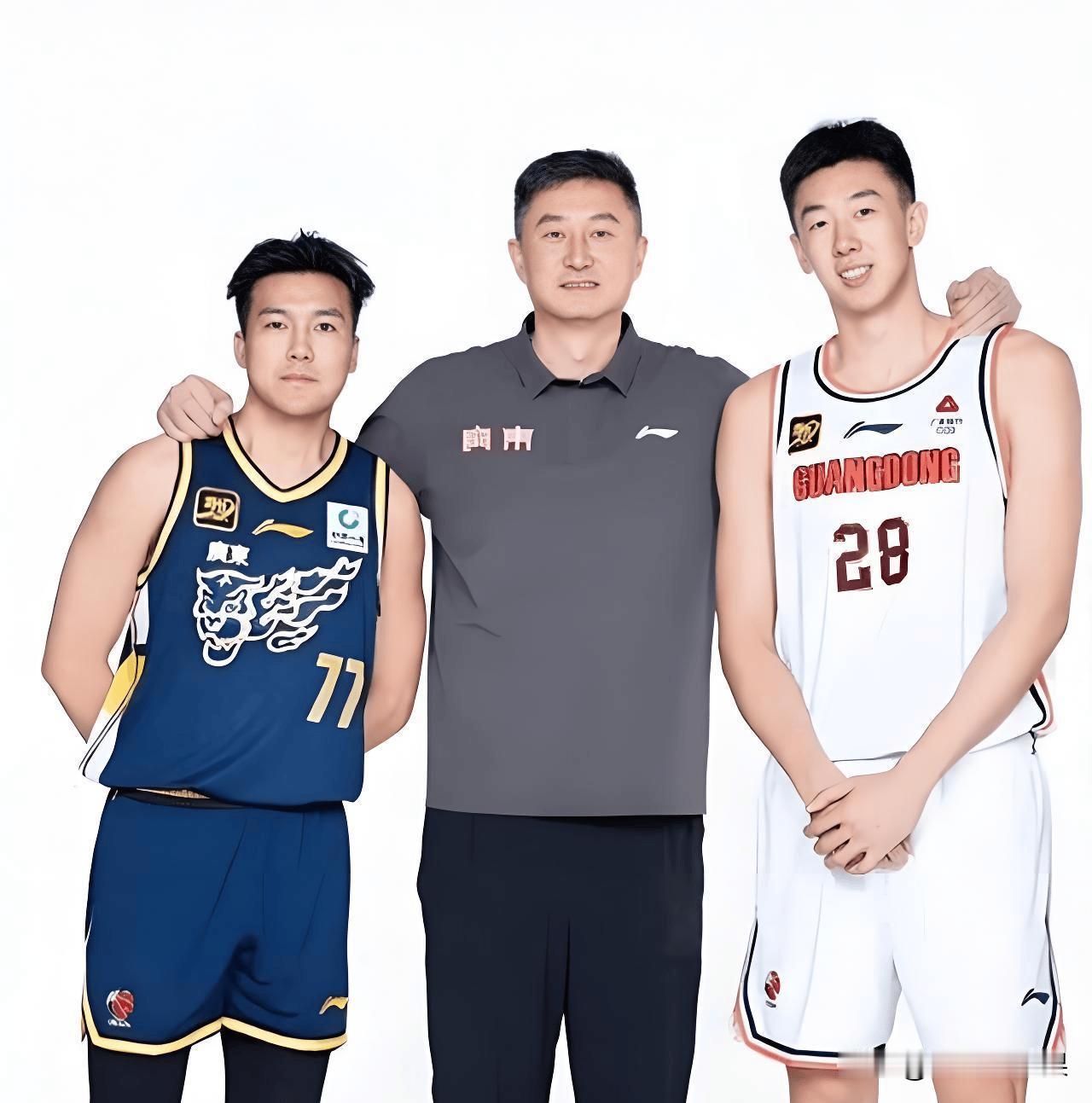 王少杰泪洒赛场，这可能是他为广东队打球最后一场比赛。万人瞩目的京粤大战，广东