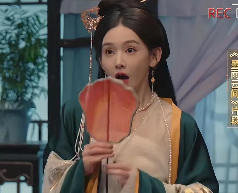 李沐宸模仿李梦演婉宁公主，遭到了郝蕾和李成儒的一顿痛批，俩人都觉得李沐宸没有自己