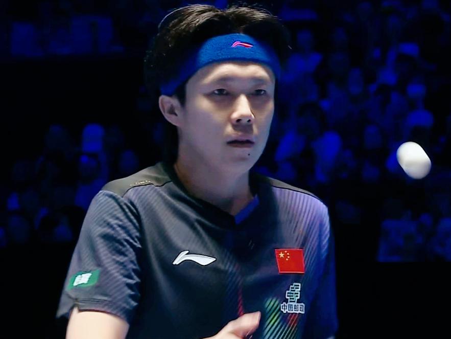 恭喜王楚钦，4:0拿下张佑安晋级决赛。前三局王楚钦3:0领先。第四局有些放