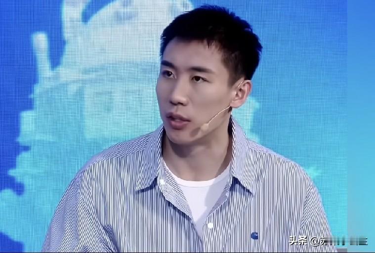 周启豪迎战松岛辉空，程靖淇和侯英超为何都是担忧呢？程靖淇说:最近咱们乒超联