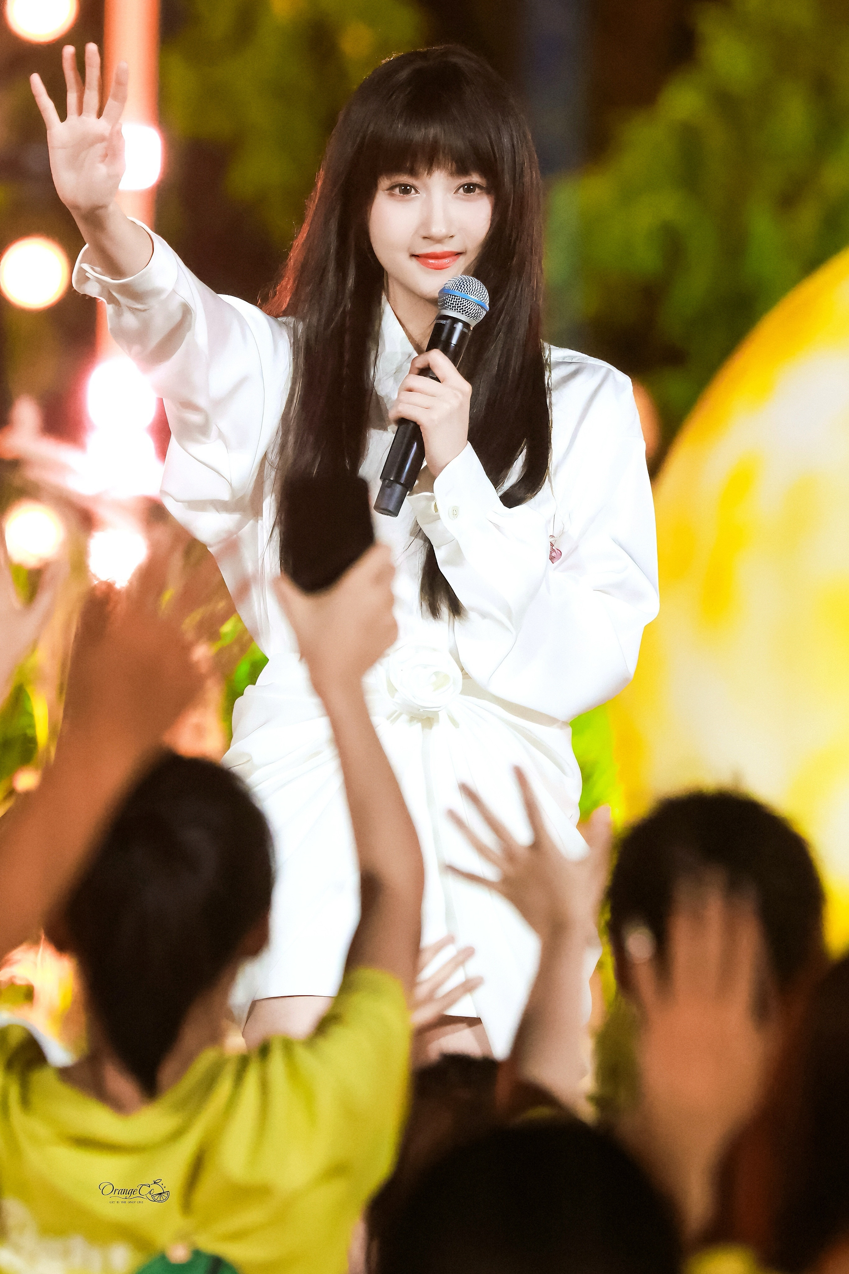 关晓彤女总裁look关晓彤​​​
