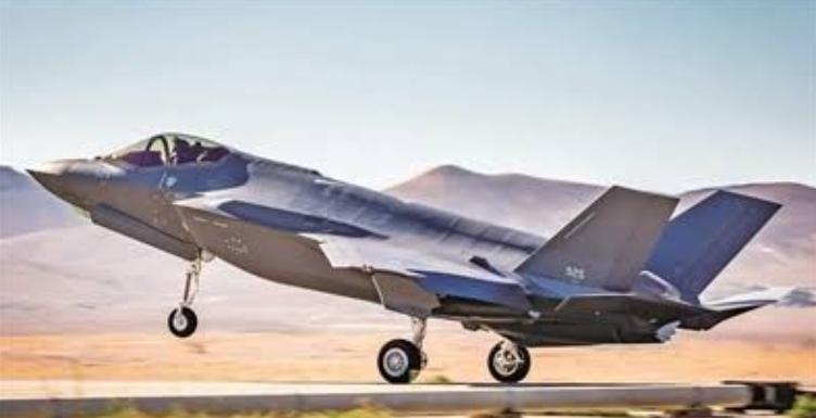 70公里外以色列狂轰滥炸，土耳其F-16+S-400全程静默！雷达看见了但打不出