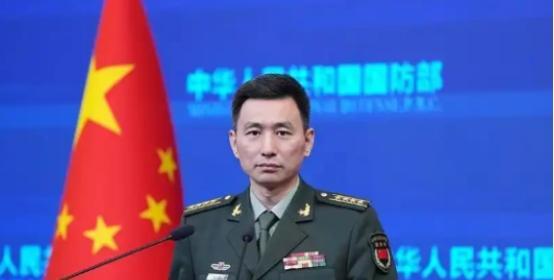中国应该公开警告任何国家，谁胆敢攻击中国大陆本土目标，无论从哪里发动攻击，中国在